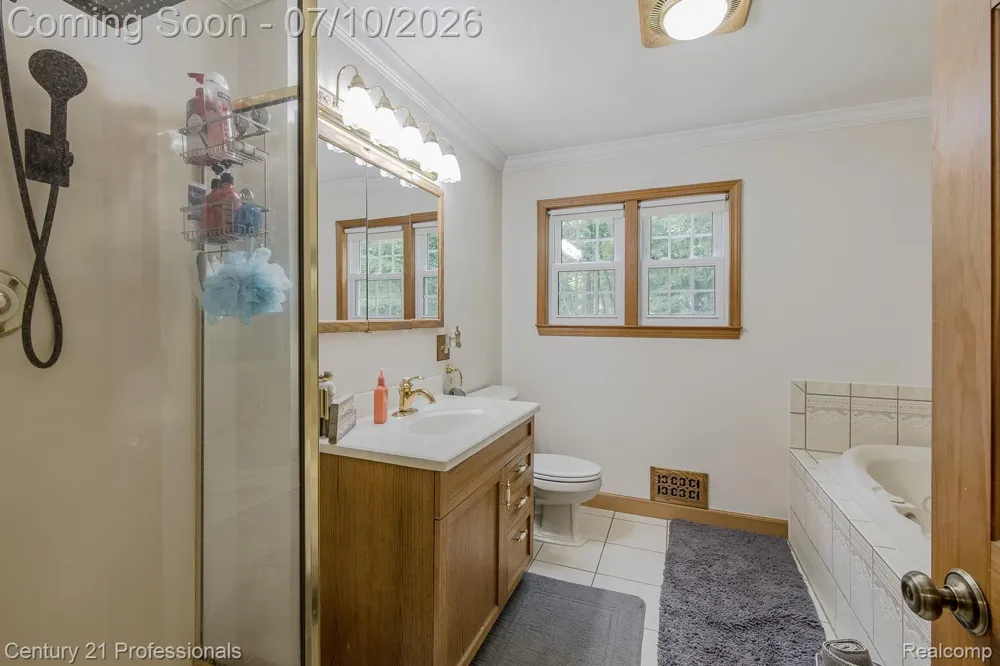 1790 Kent Road Brandon Charter Township, MI 48462