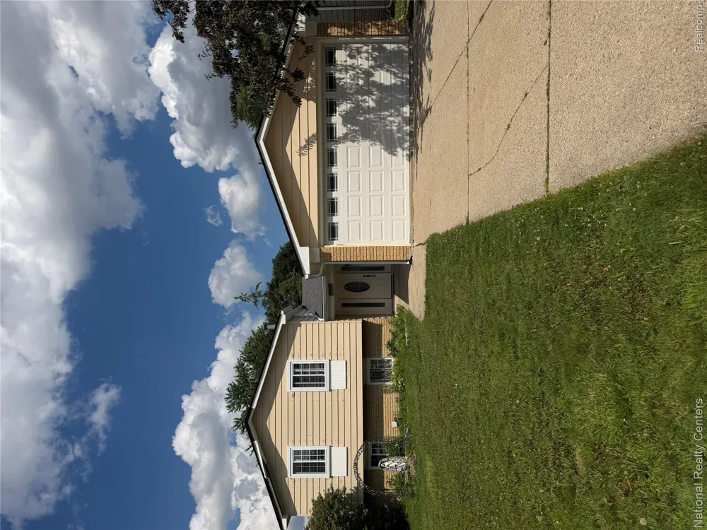 39392 Owendale Drive Sterling Heights City, MI 48310