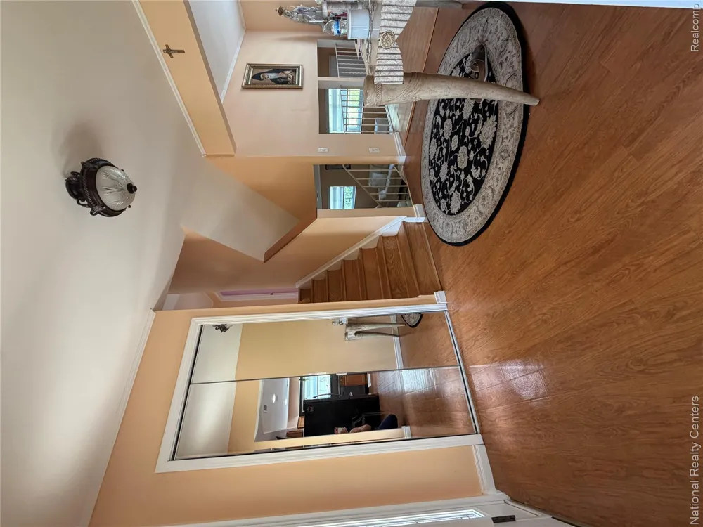39392 Owendale Drive Sterling Heights City, MI 48310