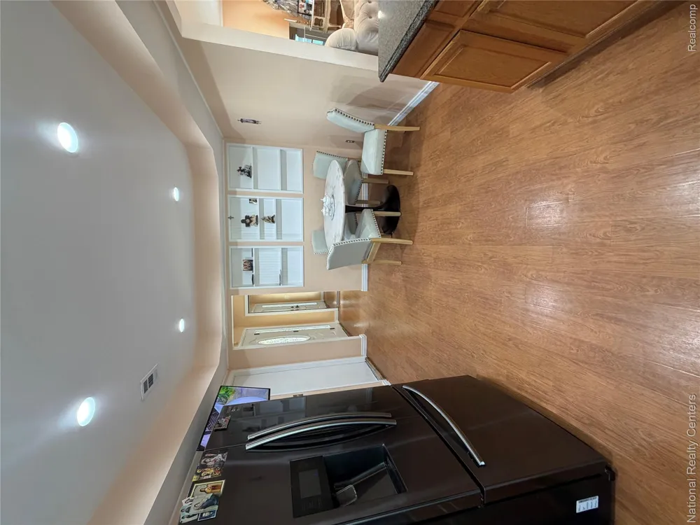 39392 Owendale Drive Sterling Heights City, MI 48310