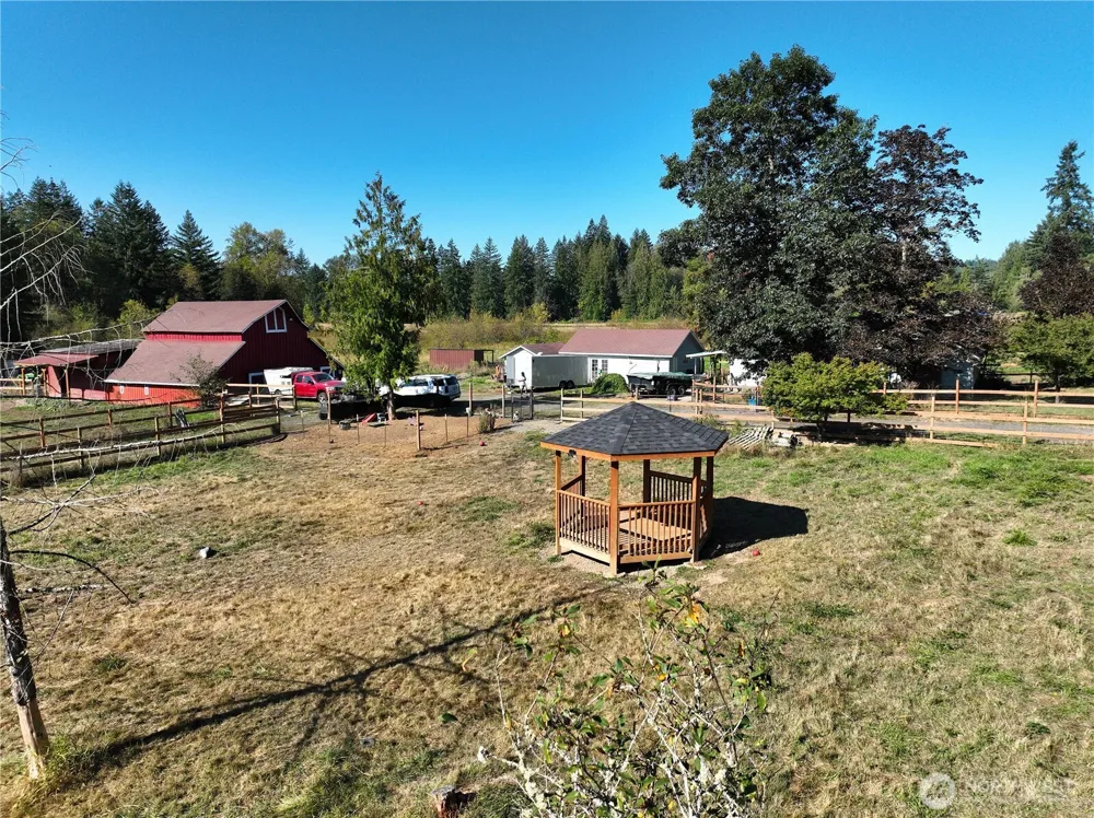 205 Stub Road Onalaska, WA 98570