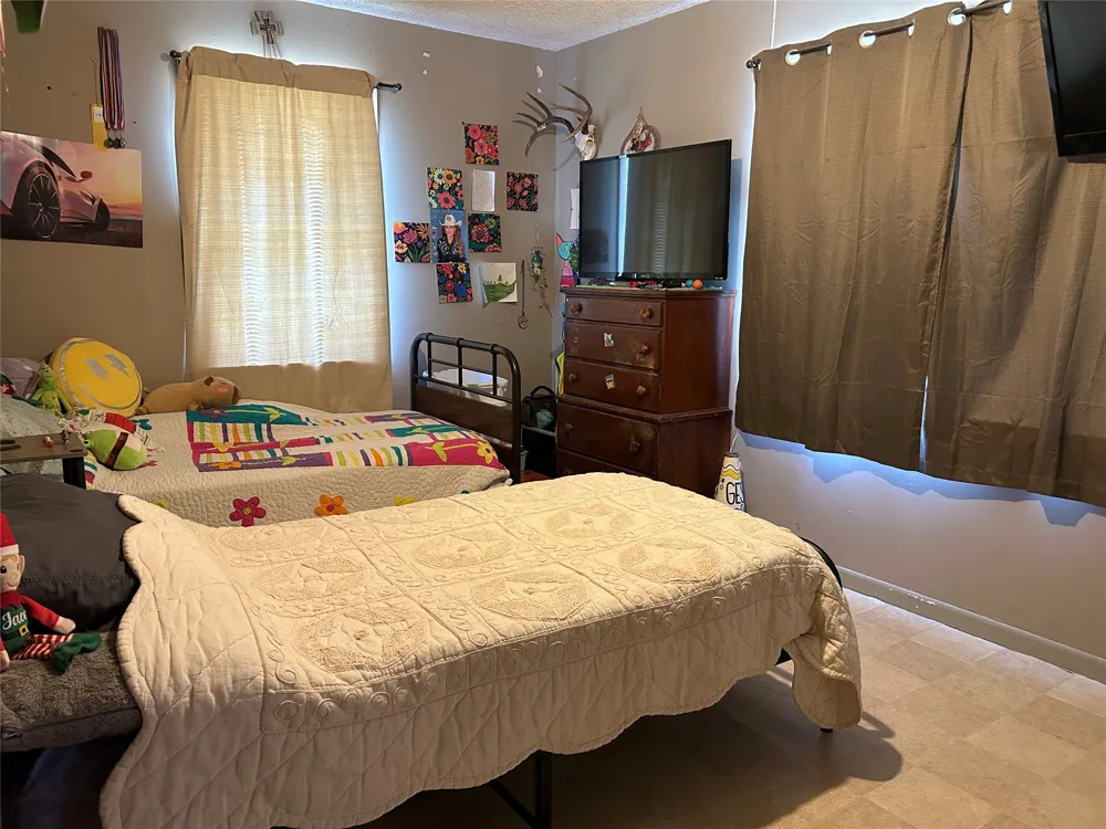 68 County Road 517 Goldthwaite, TX 76844