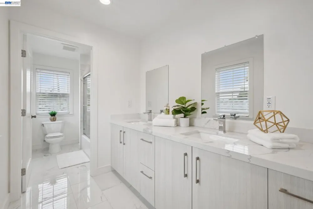 21112 Tyee Ct Castro Valley, CA 94546