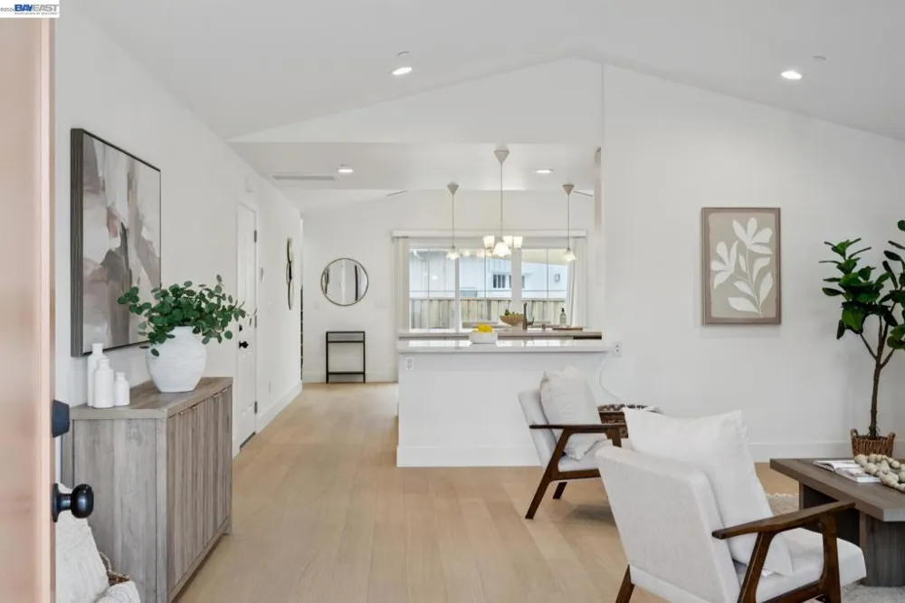 21112 Tyee Ct Castro Valley, CA 94546