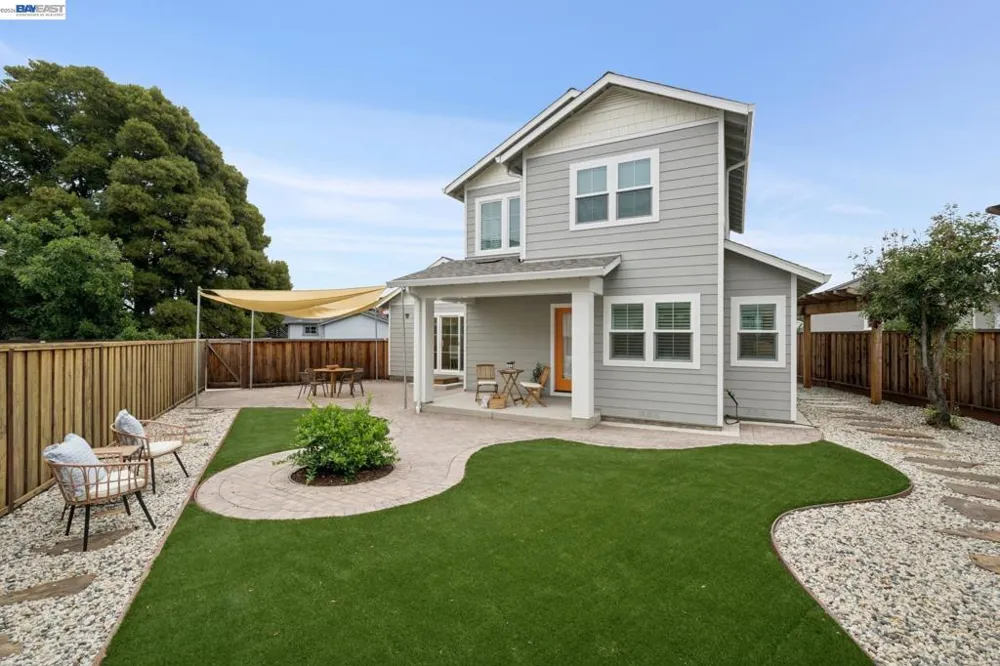 21112 Tyee Ct Castro Valley, CA 94546