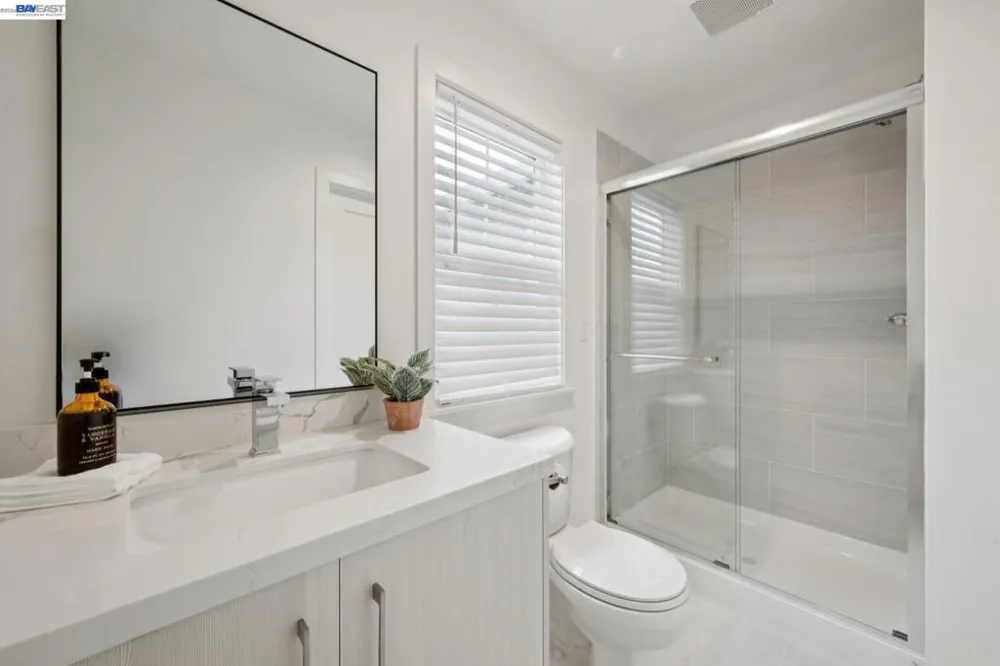 21112 Tyee Ct Castro Valley, CA 94546