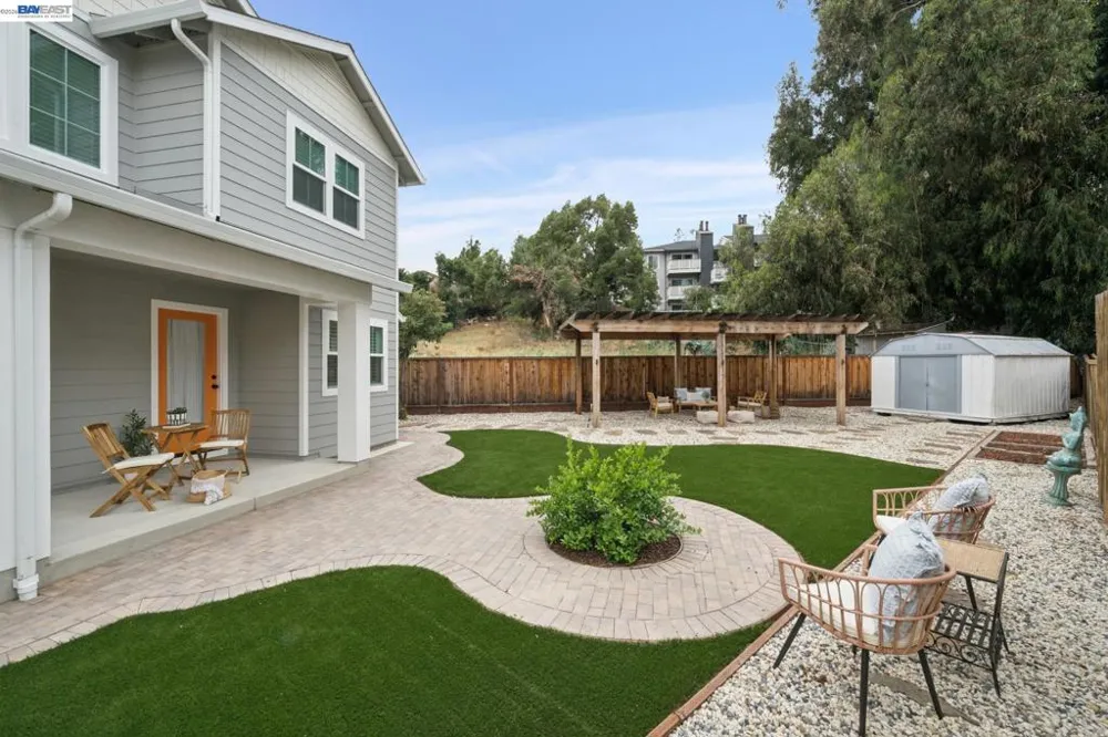 21112 Tyee Ct Castro Valley, CA 94546