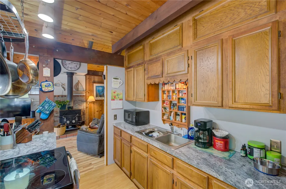 29612 M PLACE Ocean Park, WA 98640