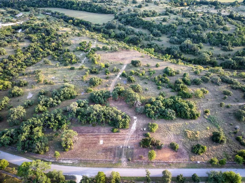 7275 Creek Road Dripping Springs, TX 78620