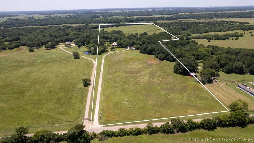 2464 S Roberta Road Durant, OK 74701