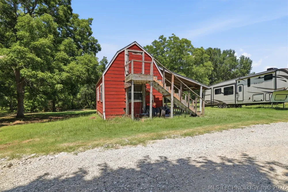 2464 S Roberta Road Durant, OK 74701