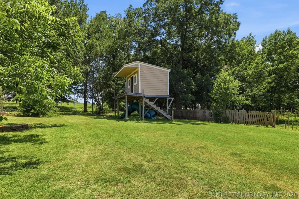 2464 S Roberta Road Durant, OK 74701
