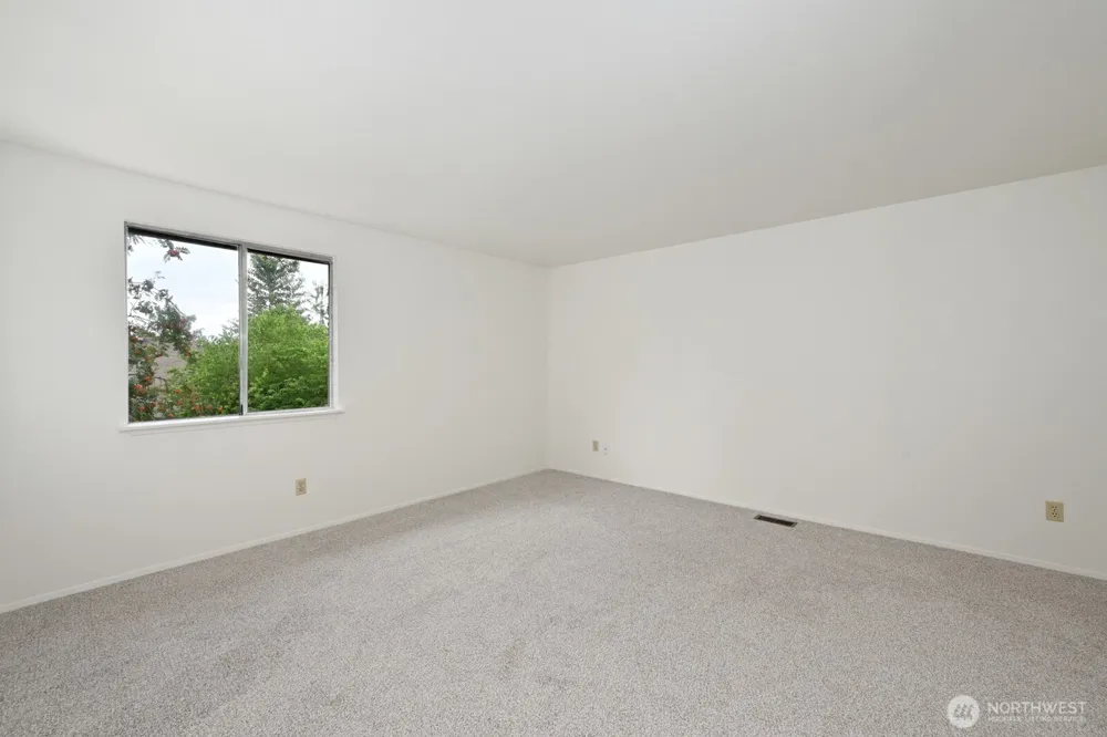 3013 M STREET NE Auburn, WA 98002