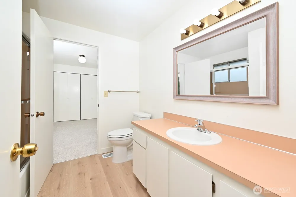 3013 M STREET NE Auburn, WA 98002