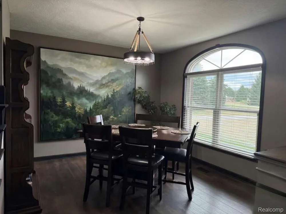 16118 Jeff Court Watertown Charter Township, MI 48837