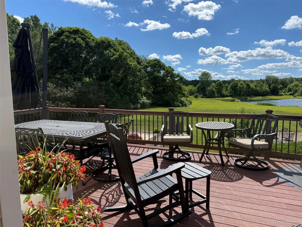 16118 Jeff Court Watertown Charter Township, MI 48837