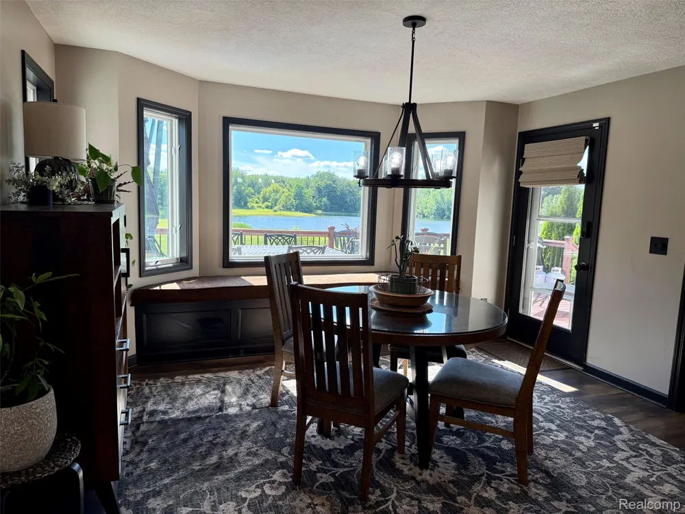 16118 Jeff Court Watertown Charter Township, MI 48837