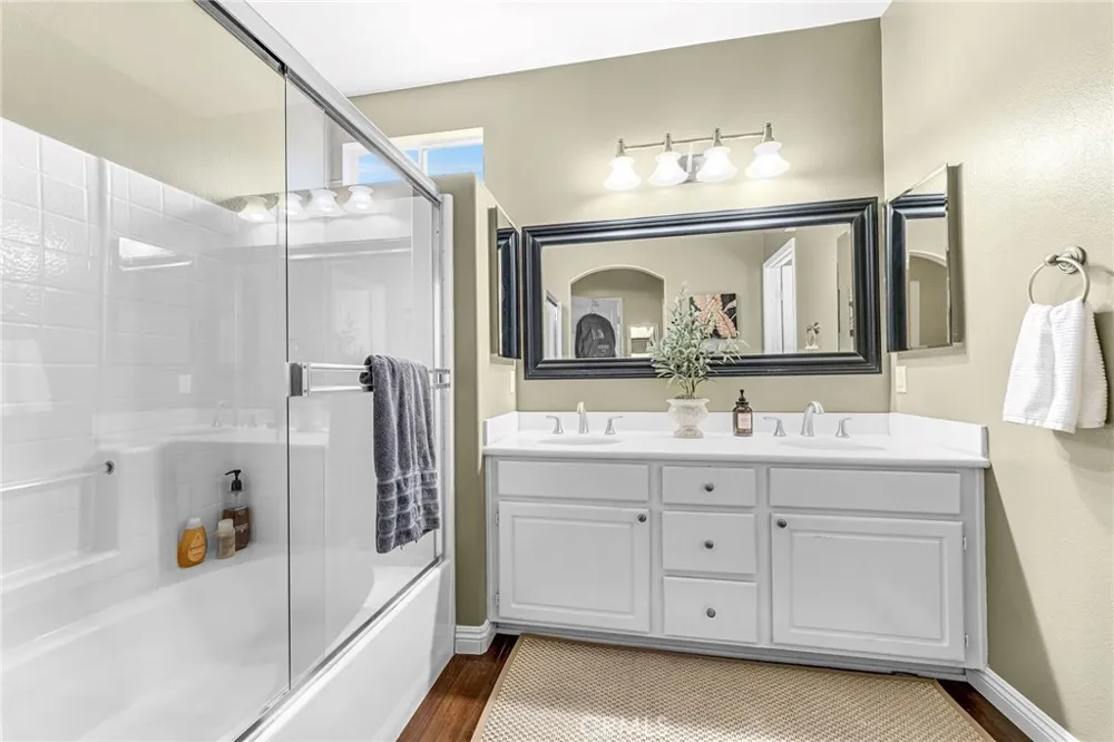 54 Paseo Viento Rancho Santa Margarita, CA 92688