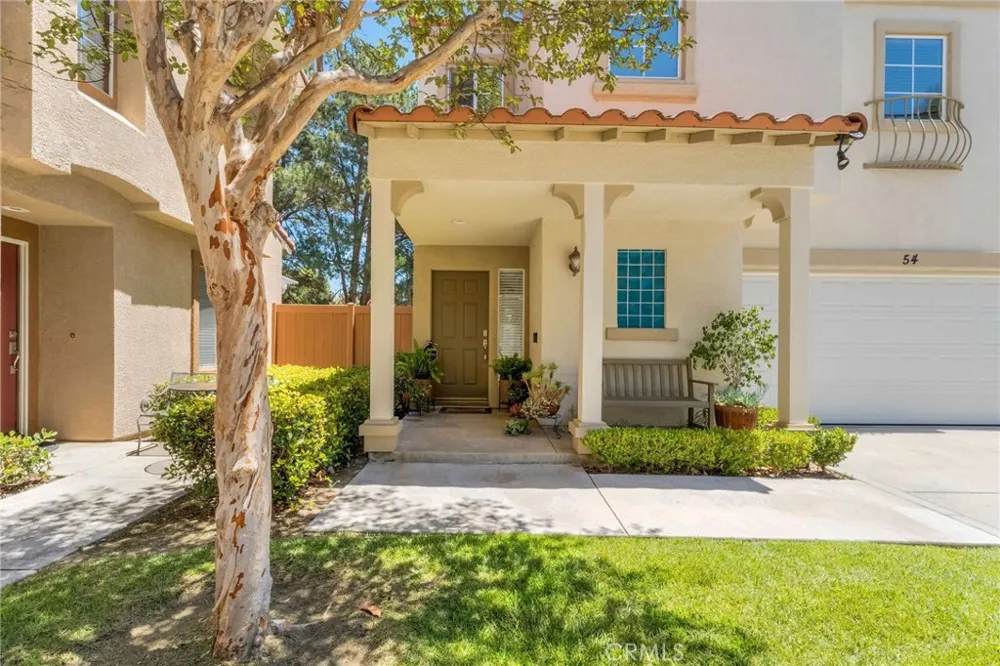 54 Paseo Viento Rancho Santa Margarita, CA 92688
