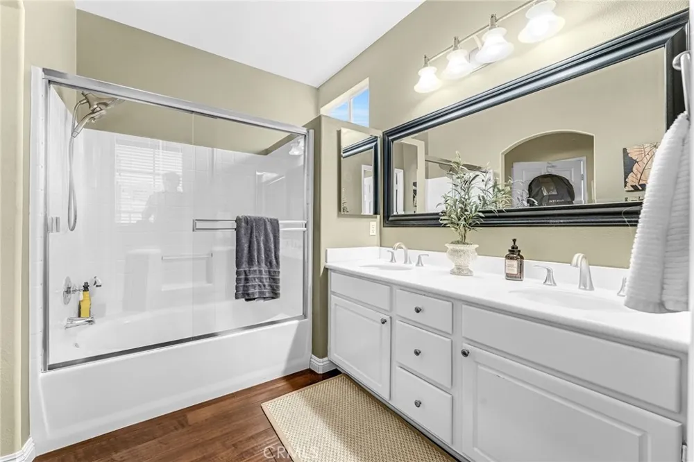 54 Paseo Viento Rancho Santa Margarita, CA 92688
