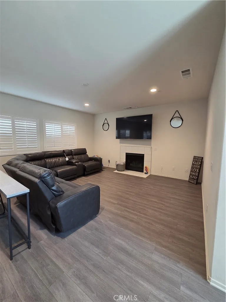 16137 Hamilton Court Victorville, CA 92394
