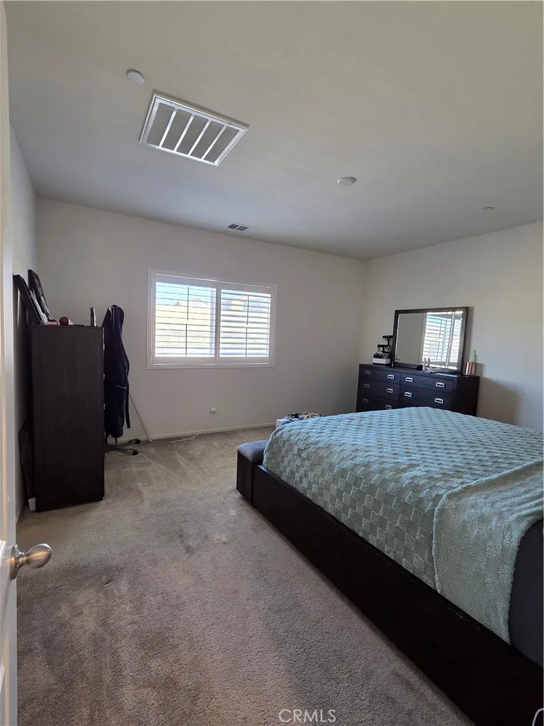 16137 Hamilton Court Victorville, CA 92394