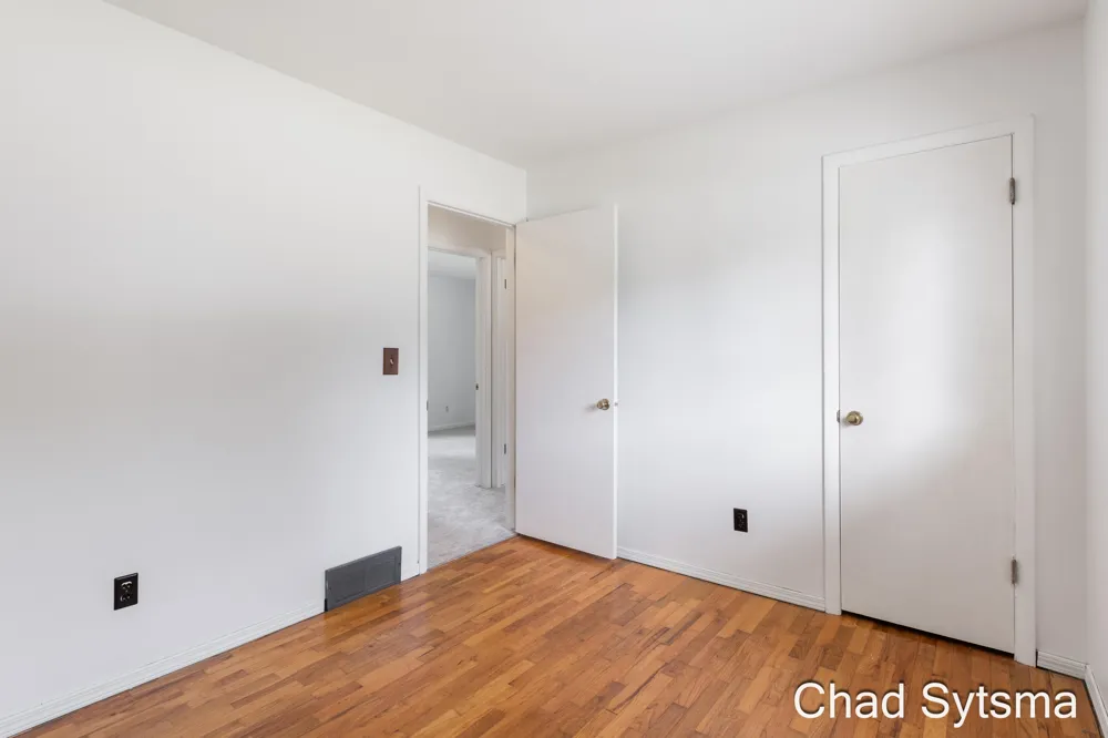 1643 Stonewood Drive SE Lowell, MI 49331
