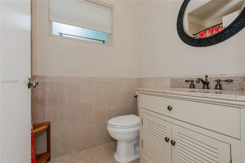 9852 NW 9th Ct Plantation, FL 33324