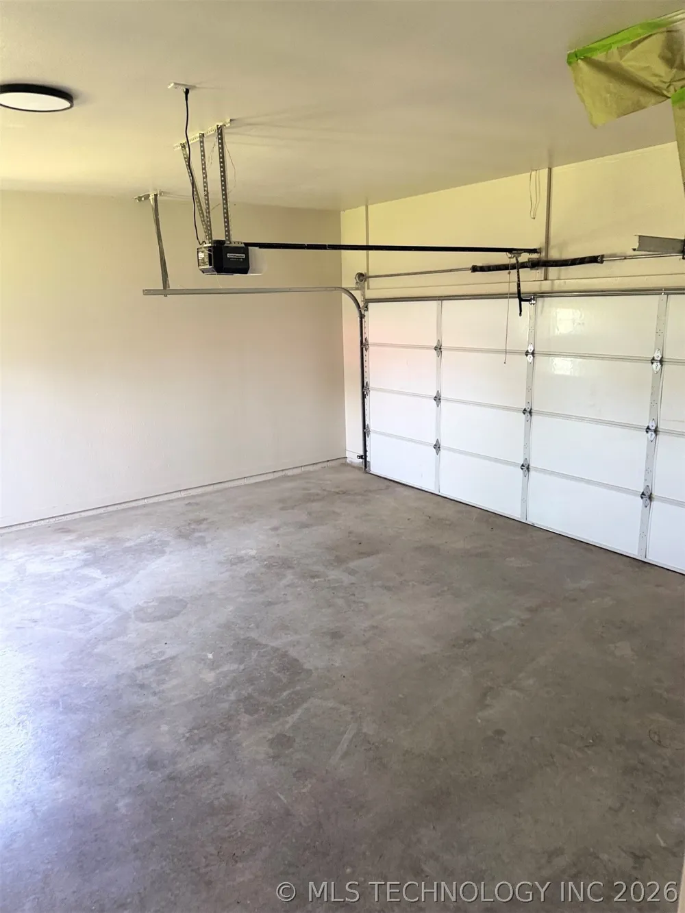 307 E Barclay Street Henryetta, OK 74437