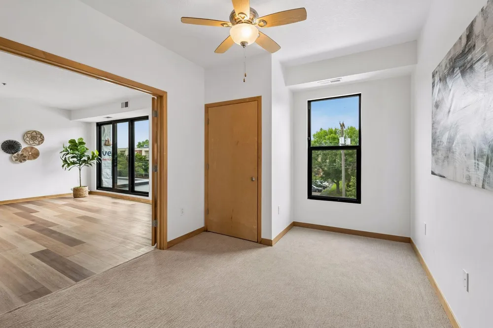 1502 5th Street #313 Hopkins, MN 55305