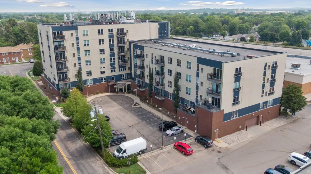 1502 5th Street #313 Hopkins, MN 55305