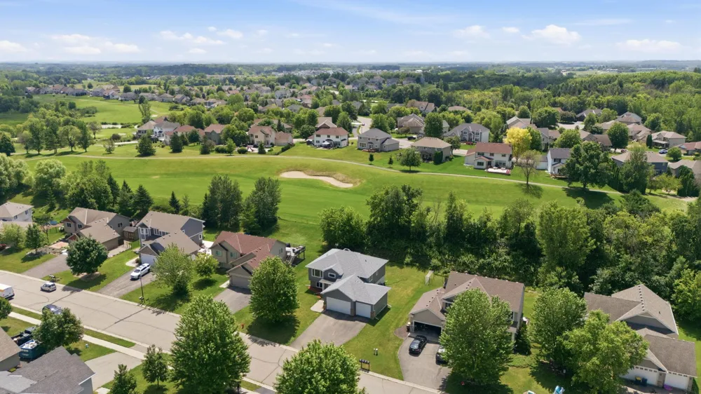 9155 Fairway Hill Drive Elko New Market, MN 55020