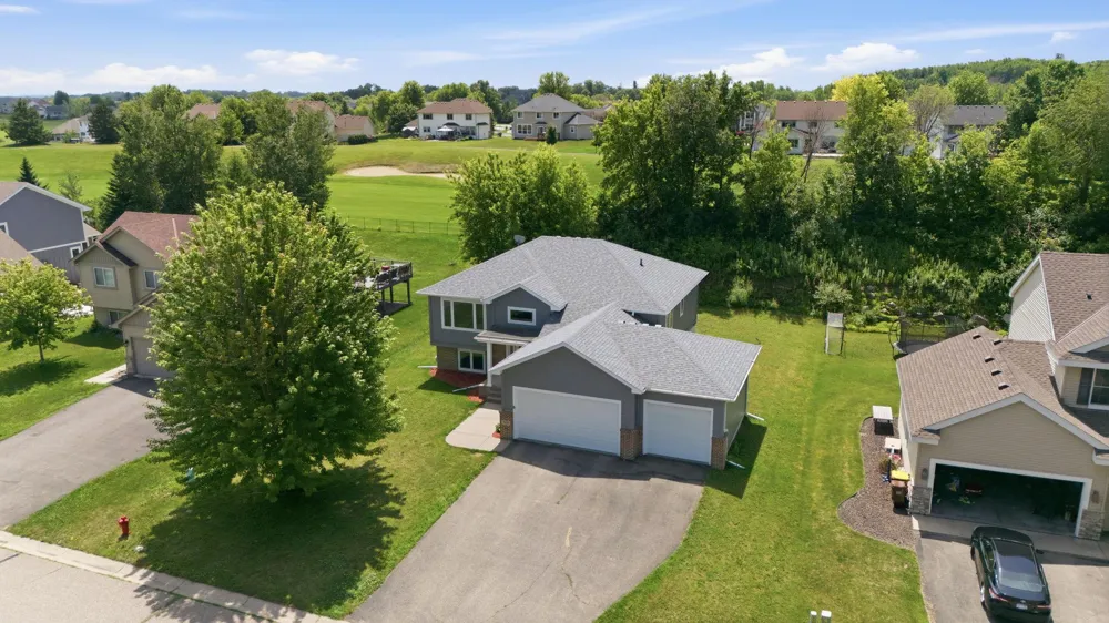 9155 Fairway Hill Drive Elko New Market, MN 55020
