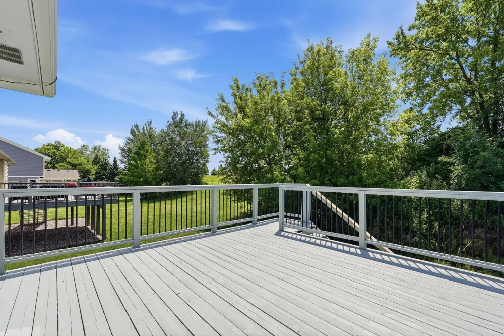 9155 Fairway Hill Drive Elko New Market, MN 55020