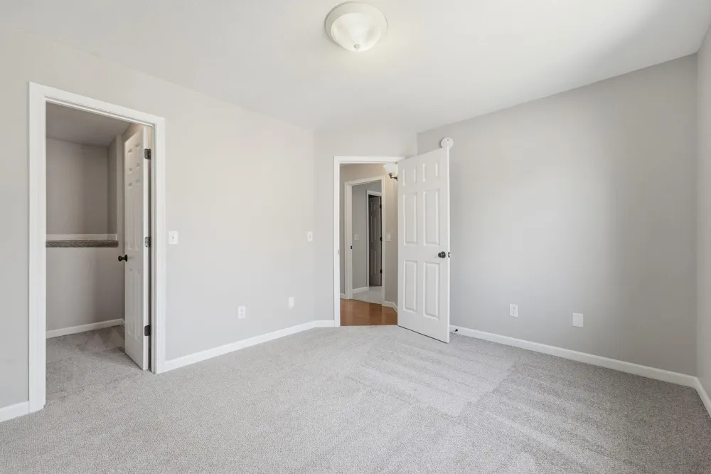 9155 Fairway Hill Drive Elko New Market, MN 55020