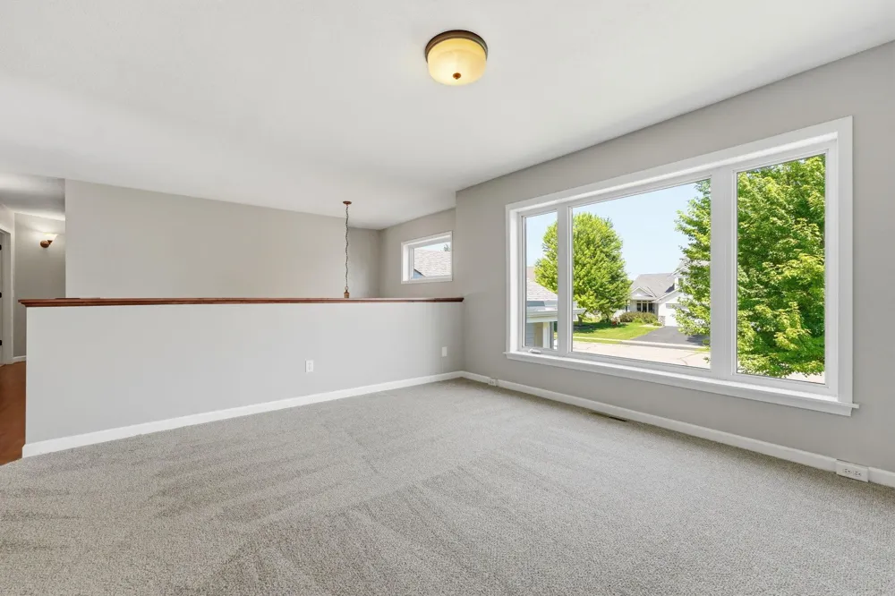 9155 Fairway Hill Drive Elko New Market, MN 55020