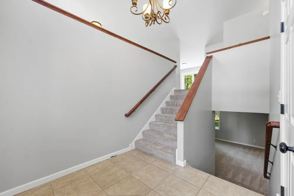 9155 Fairway Hill Drive Elko New Market, MN 55020