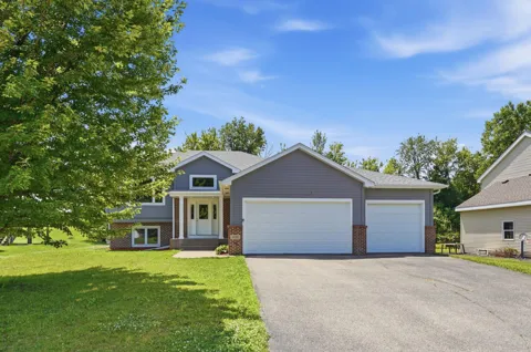 9155 Fairway Hill Drive