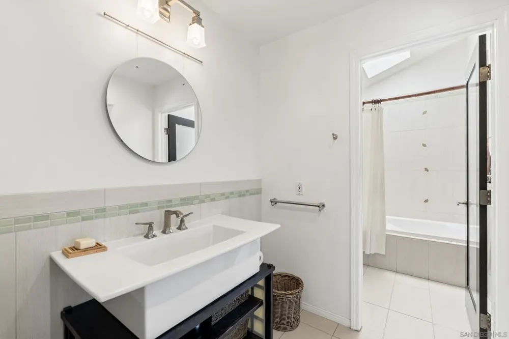 1605 BLOSSOM FIELD WAY Encinitas, CA 92024