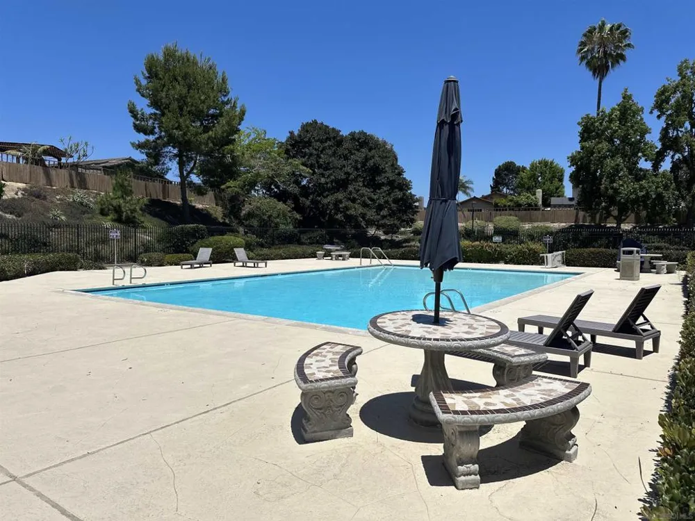 1605 BLOSSOM FIELD WAY Encinitas, CA 92024