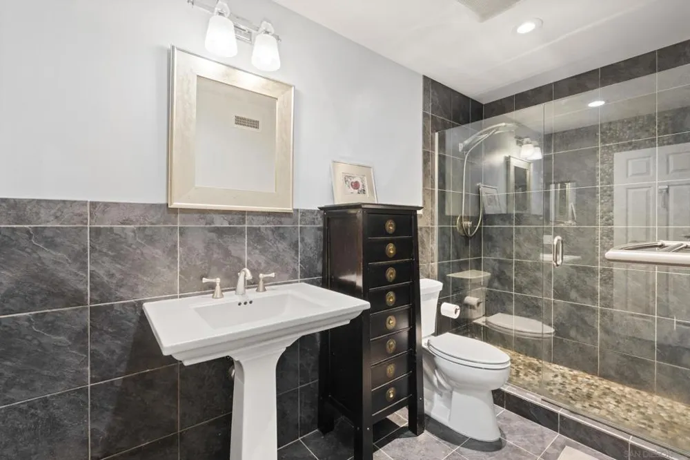 1605 BLOSSOM FIELD WAY Encinitas, CA 92024