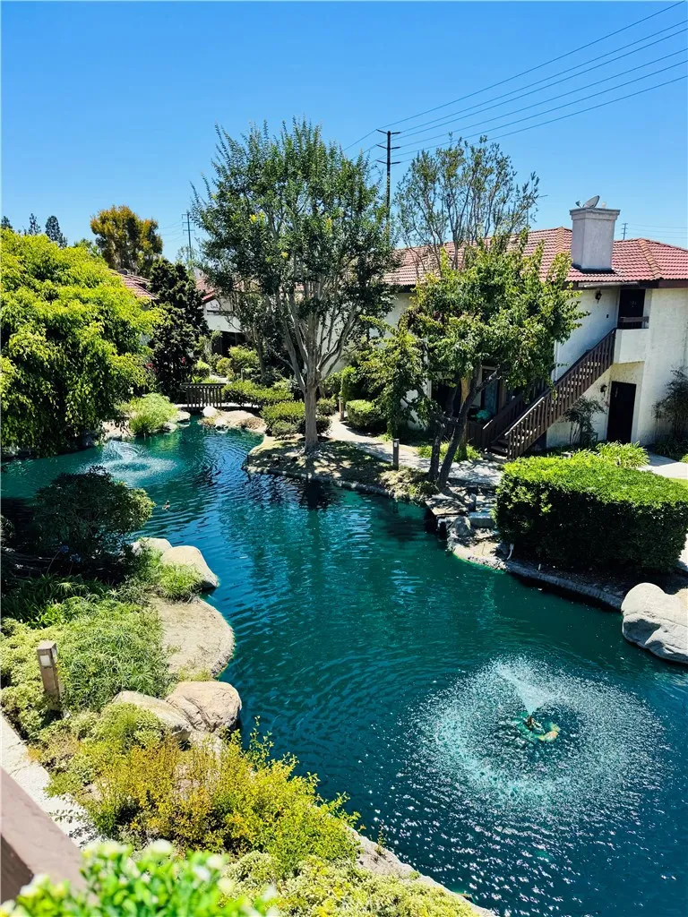 13110 Creek View #202 Garden Grove, CA 92844