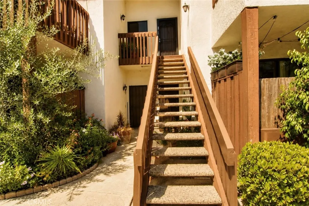 13110 Creek View #202 Garden Grove, CA 92844