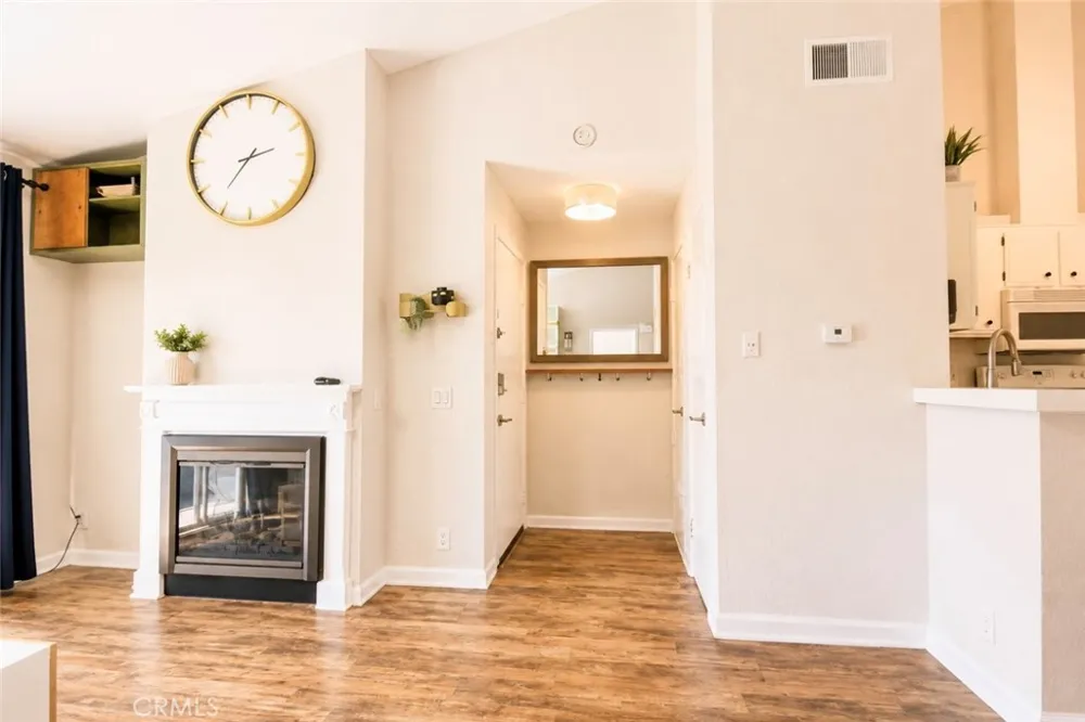 13110 Creek View #202 Garden Grove, CA 92844