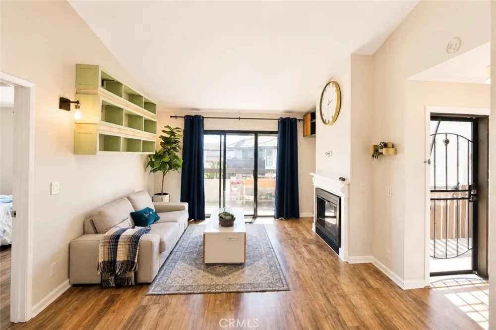 13110 Creek View #202 Garden Grove, CA 92844