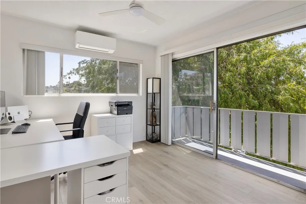 4343 Finley Avenue #27 Los Angeles, CA 90027