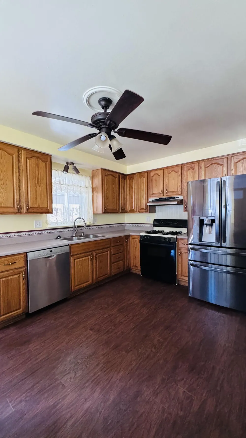 820 S Venoy Road Westland, MI 48186