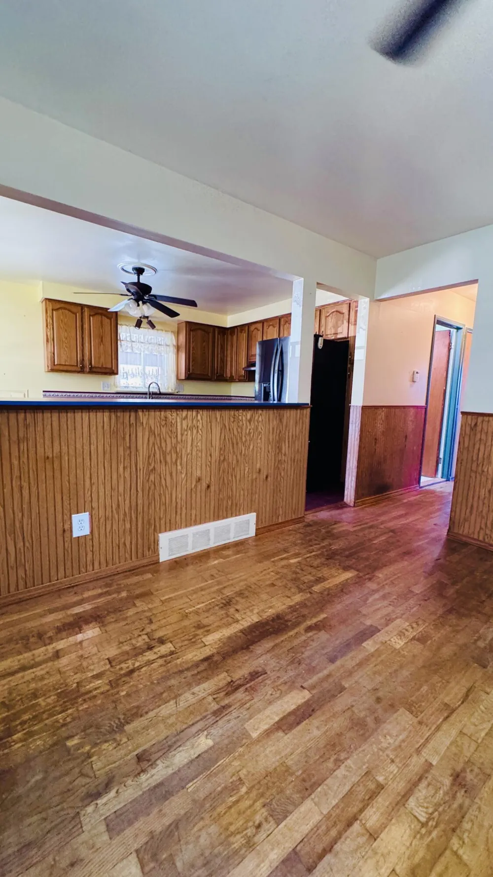 820 S Venoy Road Westland, MI 48186