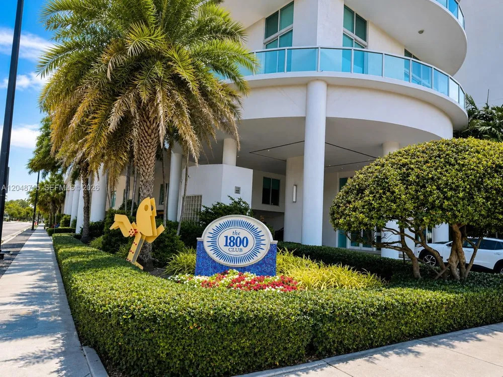 1800 Bayshore Dr #4102 Miami, FL 33132