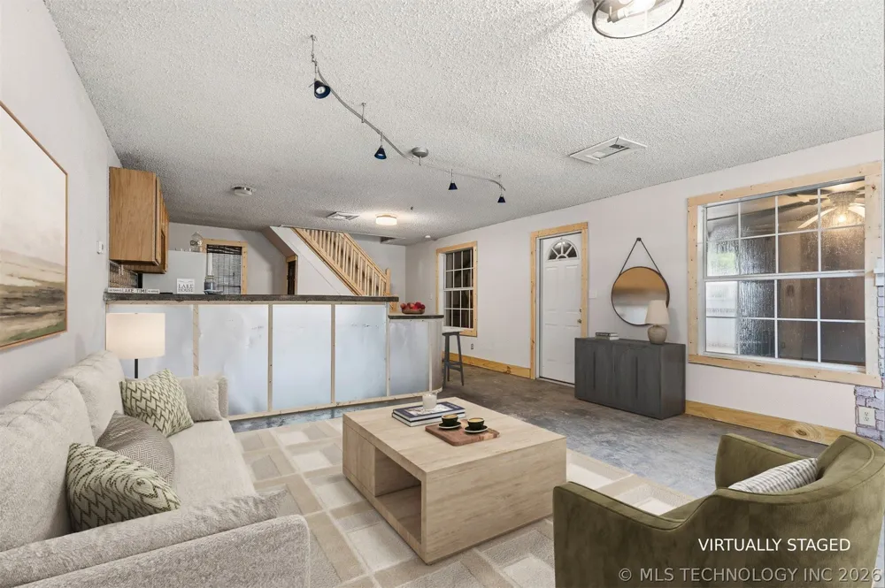 4268 Chickasaw Road Kingston, OK 73439